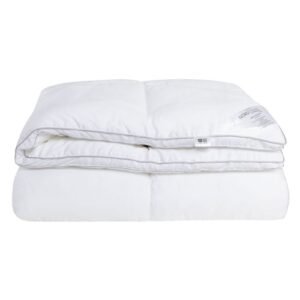 Bambus dobbeltdyne 200x220 cm - Allergivenlig helårsdyne med ekstra blød dunfiber og 100% bambus bolster - Nordstrand Home