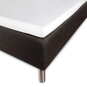 Blødt kuvertlagen 160x200 - 100% bomuldssatin - 8 cm i højden - Hvidt lagen til topmadras - By Night satin lagen